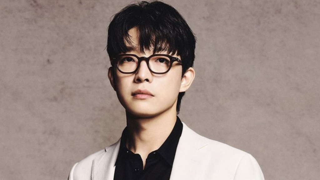 '트리플스타' 전처 사생활 폭로에 일파만파...행사 금지 신문고 글까지