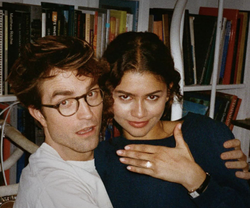 젠다야가 톰 홀랜드를 두고 로버트 패틴슨과 약혼을??